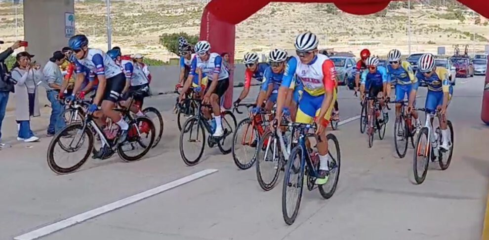 Torneo nacional de ciclismo, Sucre organizador de la competencia, buena cantidad de ciclistas en el torneo