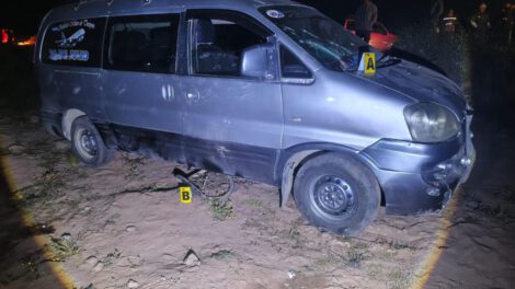 Ciclista fallece tras ser colisionada por minibús