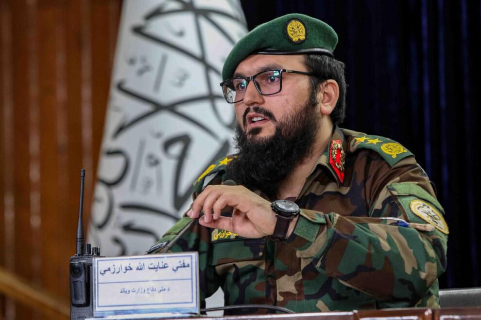 Mufti Enayatullah Khwarazmi, ministerio de defensa Afganistán