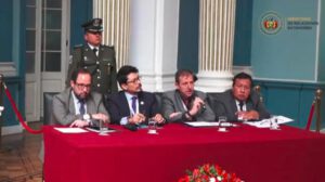 Gobierno planea pagar la deuda externa que tiene el país gracias a un plan de pagos que se pondrá en practica