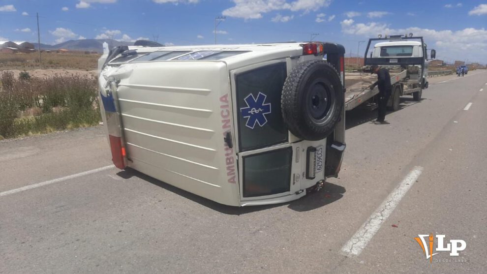 Vuelco de ambulancia de Colquiri