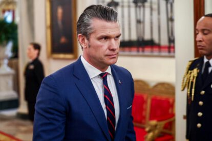 un señor de traje
