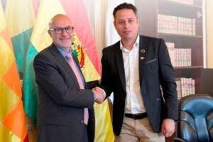 Edmand Lara y José Luis Lupo se reunieron para coordinar la implementación del Decreto Supremo 5552