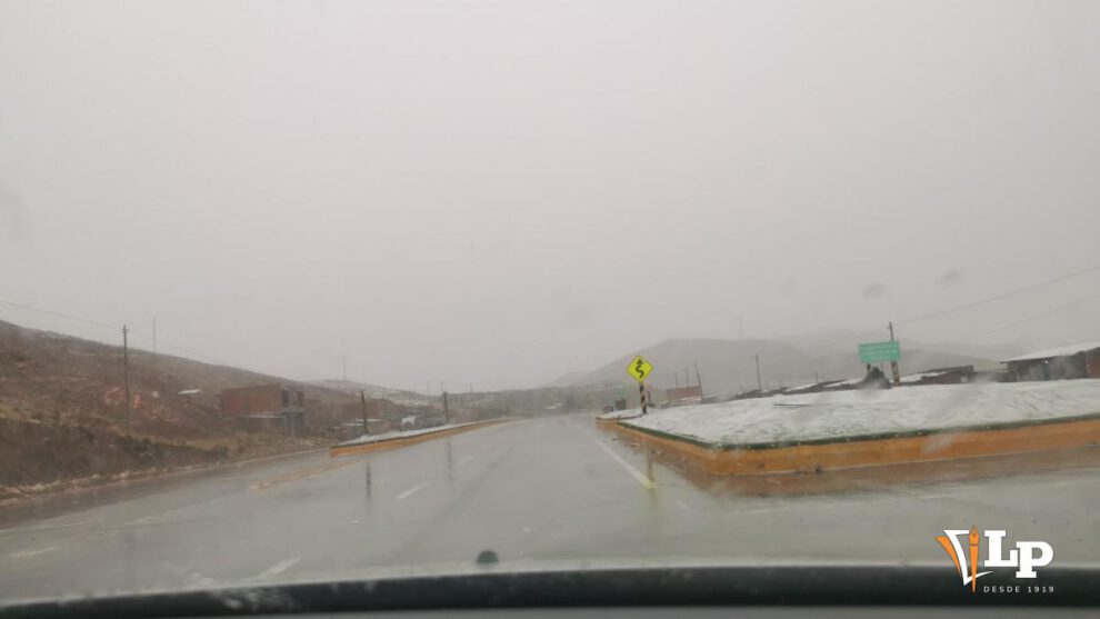 Carretera doblevia Oruro Cochabamba