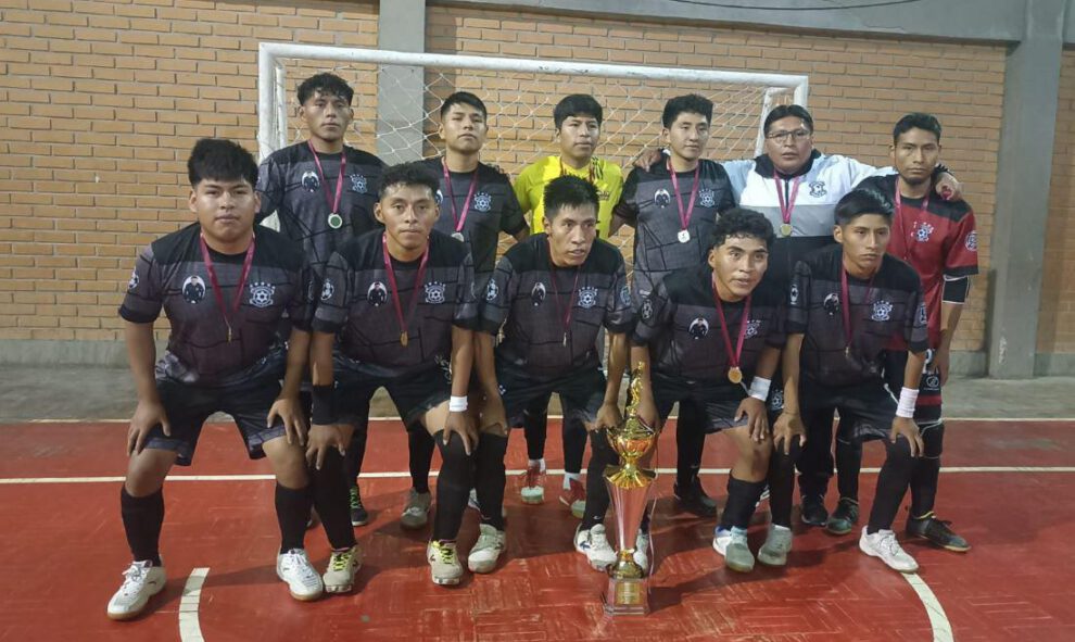 Deportivo Alpa  Campeón, Derecho Subcampeón, Futsal Oruro, Segunda de Ascenso