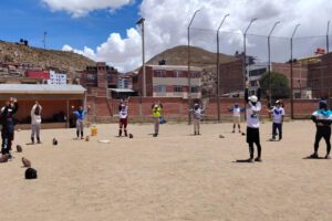 Béisbol Oruro, Capacitación Entrenadores de Universidad de Fukuoka, Federación Boliviana de Béisbol y Softbol