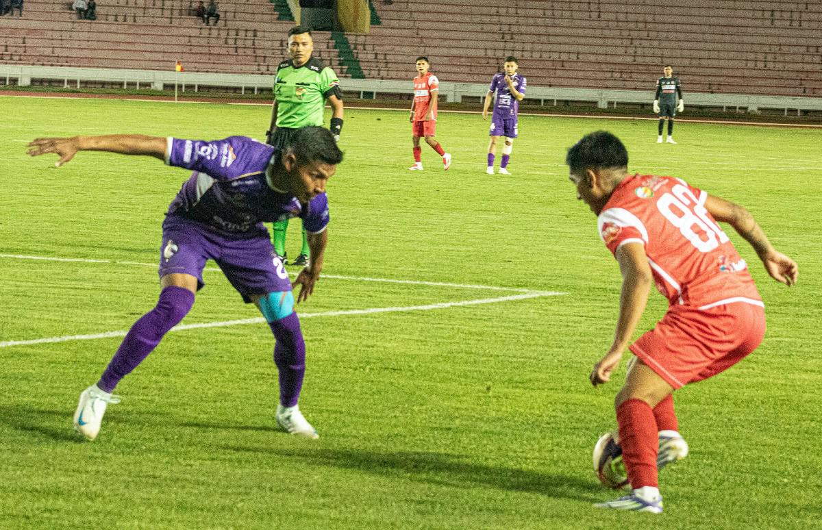 Torneo de Repechaje, Partido de Ida de los Playoffs, Independiente vs. Real Potosí