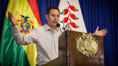 El vicepresidente Edmand Lara