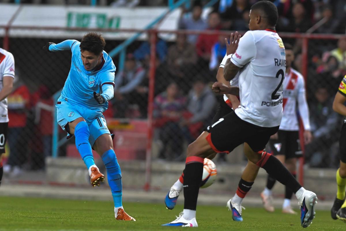 Torneo de Verano, Partido Final en La Paz, Bolívar frente a Always Ready