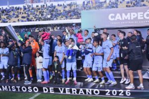 Torneo de Verano, Bolívar Campeón del Torneo de Verano, Partido final en La Paz
