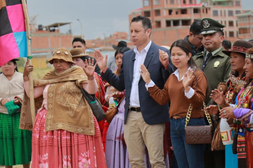 El vicepresidente Edmand Lara