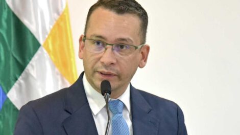 Romer Saucedo, presidente del Tribunal Supremo de Justicia, en conferencia de prensa