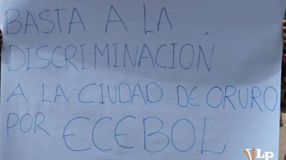 Letrerok de protesta contra Ecebol