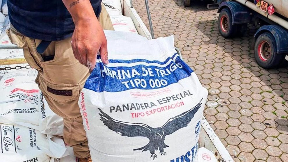 La harina fue decomisada por la Aduana Nacional