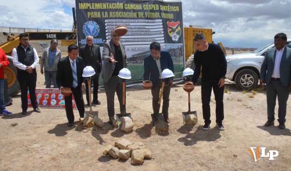 Pasto sintético Estadio de la AFO, Federación Boliviana Fútbol, Asociación Fútbol Oruro