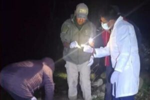 policías rescatan cuerpo de joven desaparecido