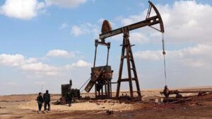 Un pozo de petróleo en Al-Omar, Siria