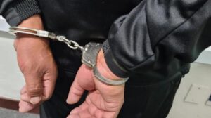 El alcalde de Desaguadero, aprehendido desde el miércoles, enfrenta una posible detención de 150 días mientras se desarrolla la investigación fiscal.