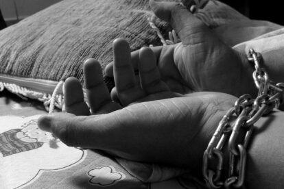 La menor fue obligada a trabajar extensas jornadas, bajo malos tratos y siendo sometida a violencia física