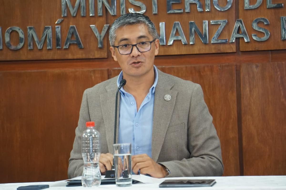 Ministro de Economía y Finanzas Públicas, José Gabriel Espinoza