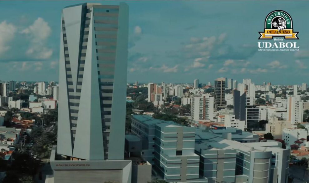 Campus Tecnológico de Medicina (UDABOL), en la ciudad de Santa Cruz de la Sierra