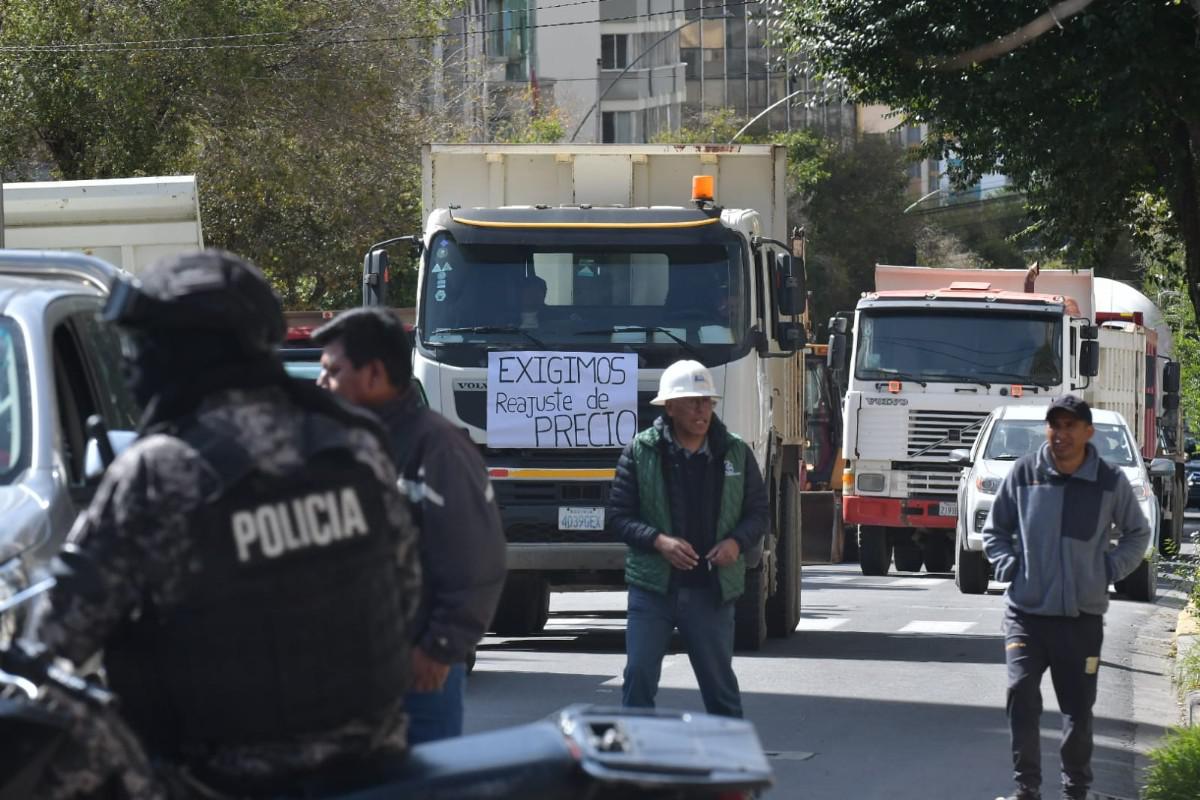 Protesta de empresas constructoras