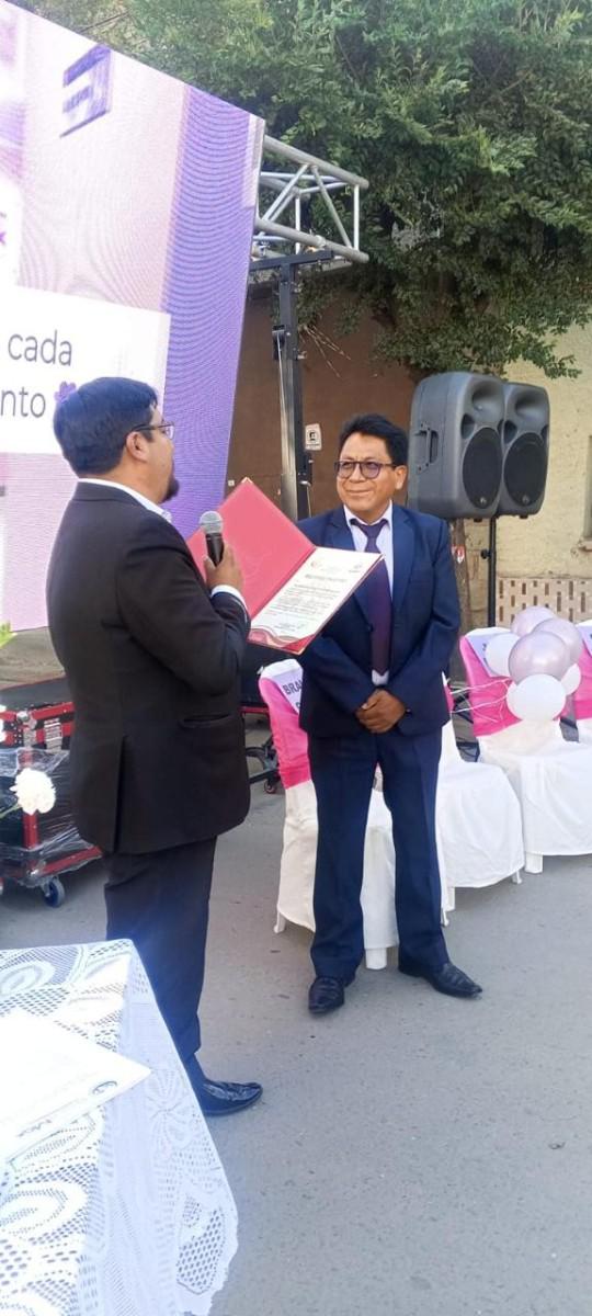 inauguración clínica oncológica en Oruro