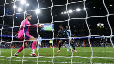Champions League, Octavos de Final, Real Madrid a Cuartos por sexta ocasión consecutiva