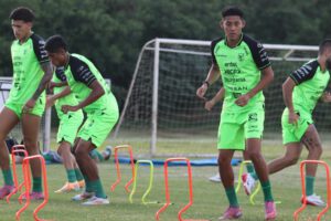 Ramiro Vaca, Selección Boliviana, Entrenamientos en Monterrey, Jugador del Wydad de Marruecos