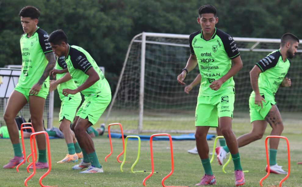 Ramiro Vaca, Selección Boliviana, Entrenamientos en Monterrey, Jugador del Wydad de Marruecos