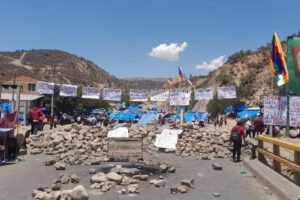 Un bloqueo en una carretera de Bolivia