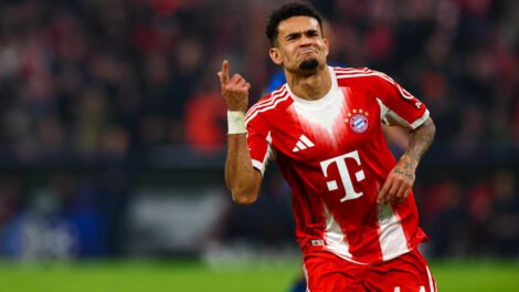 Champions League, Octavos de final, Bayern Clasifica a cuartos de final