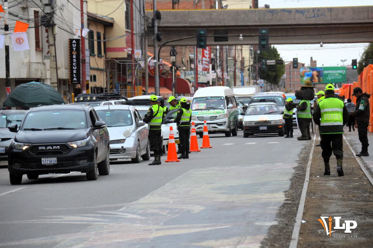 la Policía realiza controles preventivos