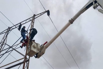 Momento del rescate de la fémina
