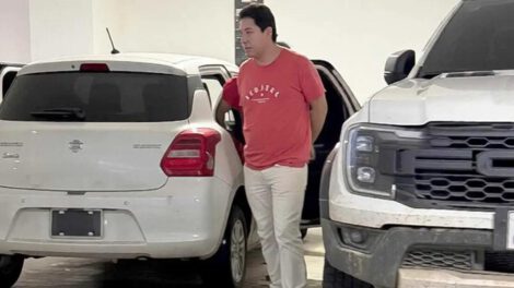 Efectivos de la Policía Nacional, lograron capturar a Marcelo Arce Mosqueira, hijo del expresidente Luis Arce Catacora, el operativo tuvo lugar en la zona de Equipetrol