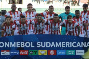 Copa Sudamericana, Fase de Grupos, Equipos Bolivianos, Independiente y Blooming