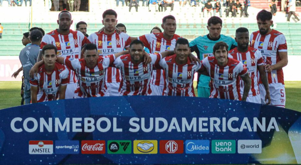 Copa Sudamericana, Fase de Grupos, Equipos Bolivianos, Independiente y Blooming