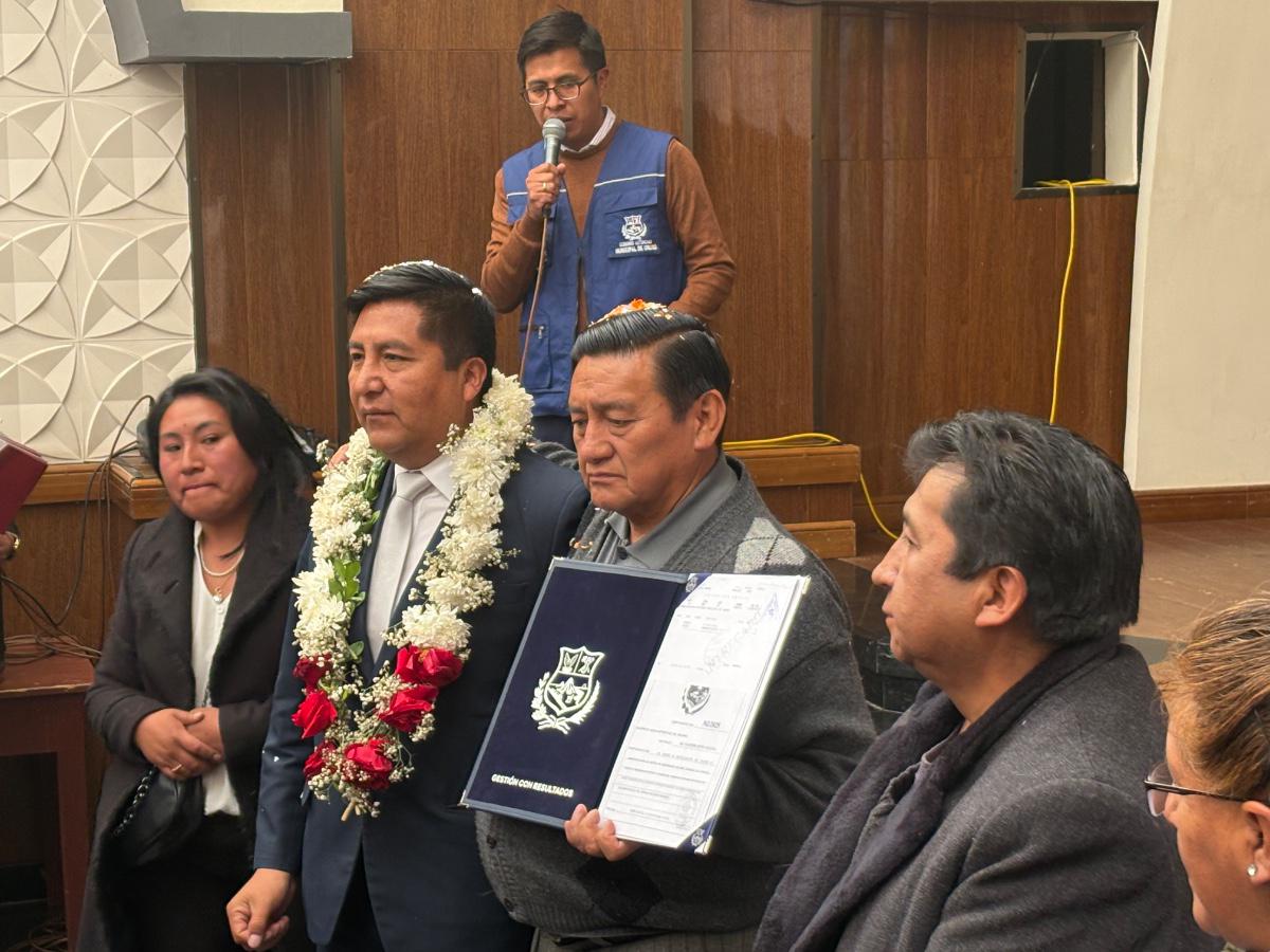 Alcalde y dirigente gremial