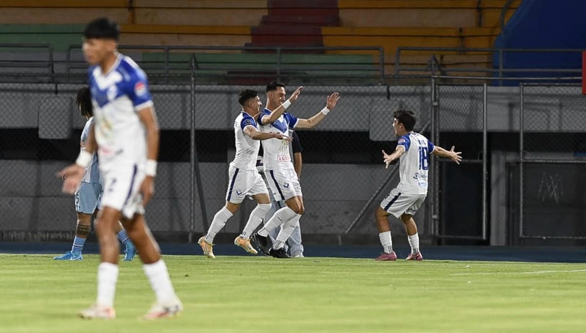 Semifinales Torneo de Repechaje,  GV San José recibe a Blooming, Partido de Ida en el estadio Jesús Bermúdez