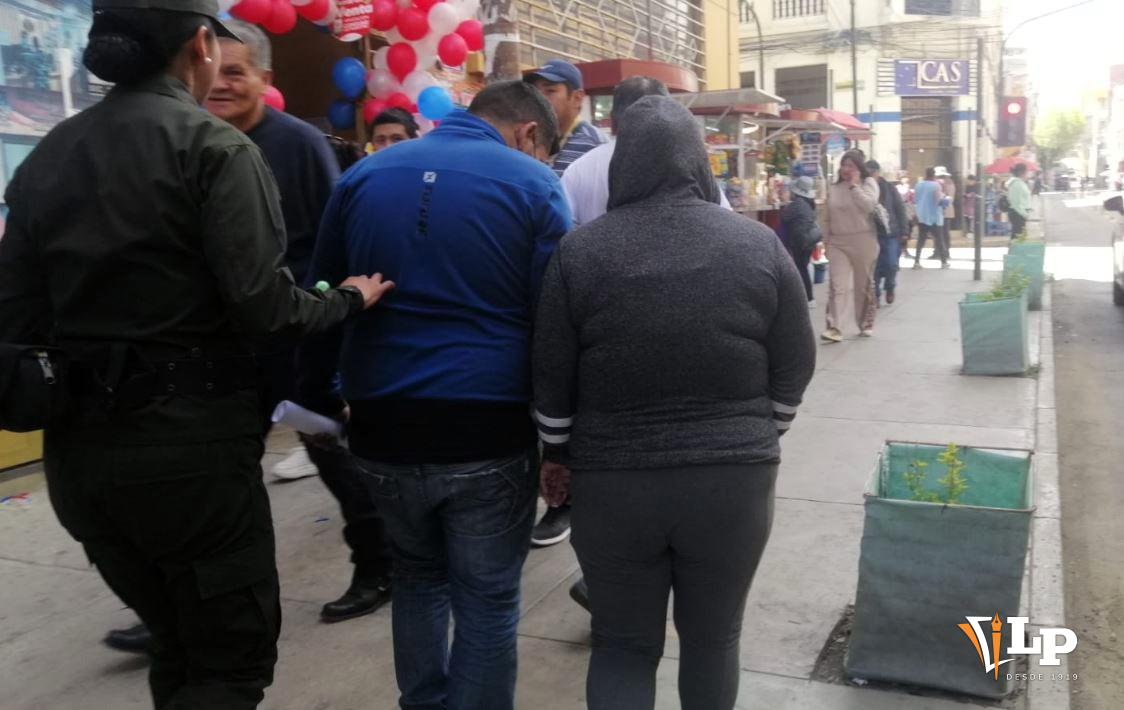 los acusados son llevados a su audiencia cautelar