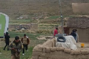 Los investigadores llegaron hasta la comunidad para levantar el cuerpo sin vida