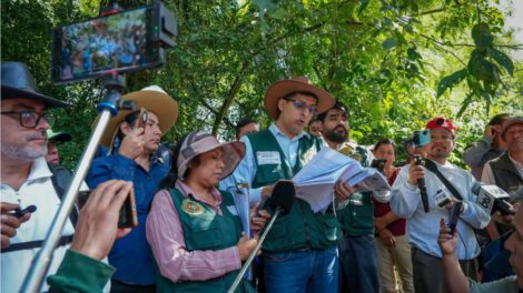Personal judicial y técnicos de YPFB