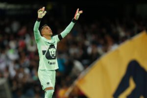 Keylor Navas Renueva, Navas seguirá en los Pumar, El guardameta sigue siendo un referente