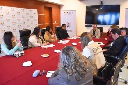 Encuentro de autoridades electorales en el TSE