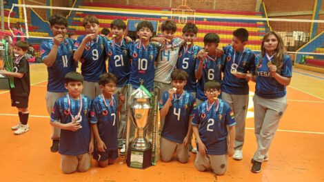 El certamen reservado para la categoría Sub-13 varones, se desarrolló en el polifuncional de Economía con 12 equipos