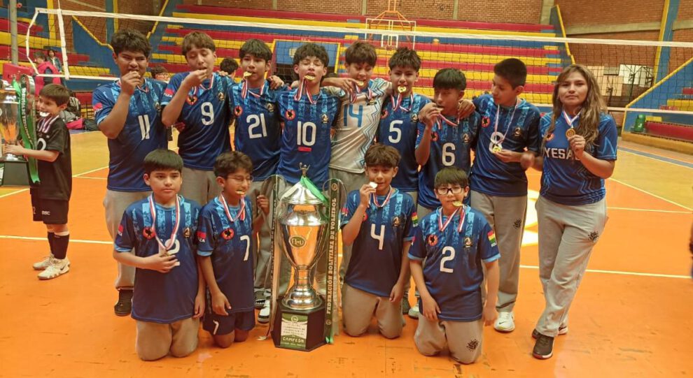 El certamen reservado para la categoría Sub-13 varones, se desarrolló en el polifuncional de Economía con 12 equipos