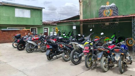 las motocicletas en dependencias policiales
