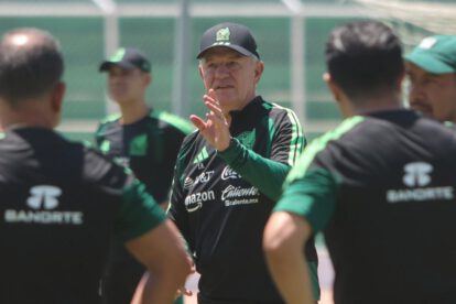 Partido Amistoso, México vs. Portugal, Reapertura del Estadio Azteca