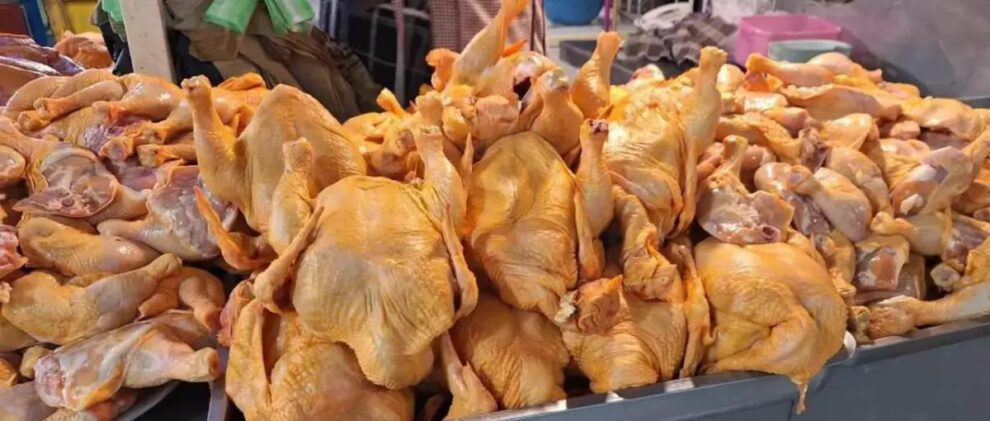 subidas de precio de pollo en distintos centros de abastos