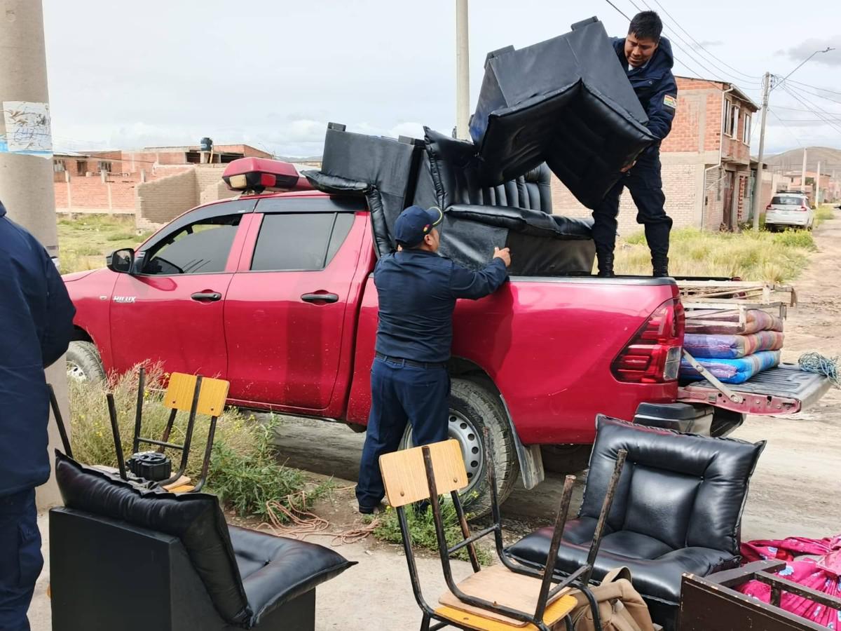 Decomiso de mobiliario